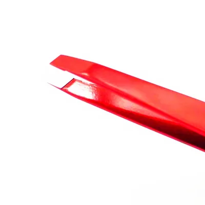 pince à épiler rouge 1
